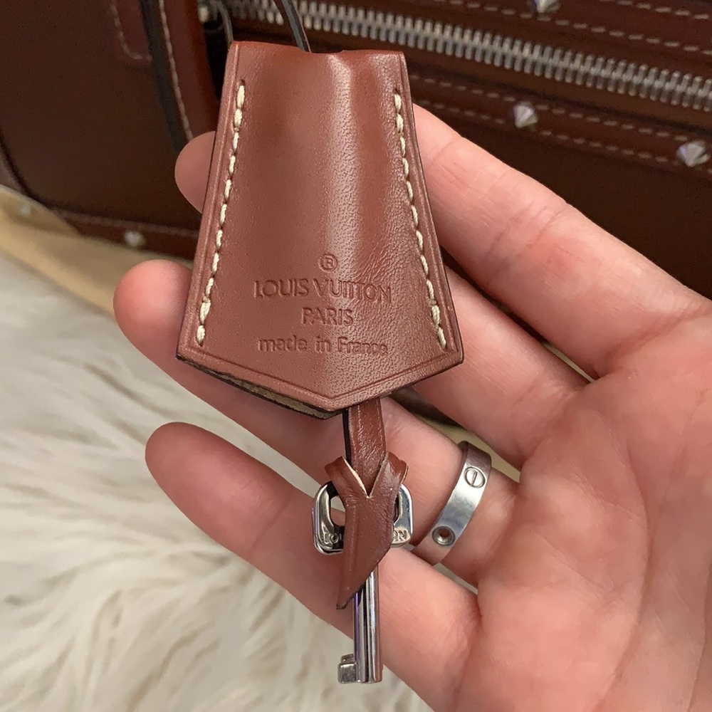 Louis Vuitton Suhali le fabuleux handbag euc - Picture 9 of 12